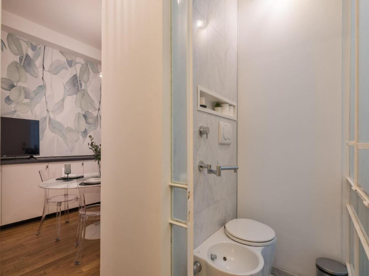 The Best Rent - Cozy Two-Bedroom Apartment In Via Dei Condotti Rom Exteriör bild